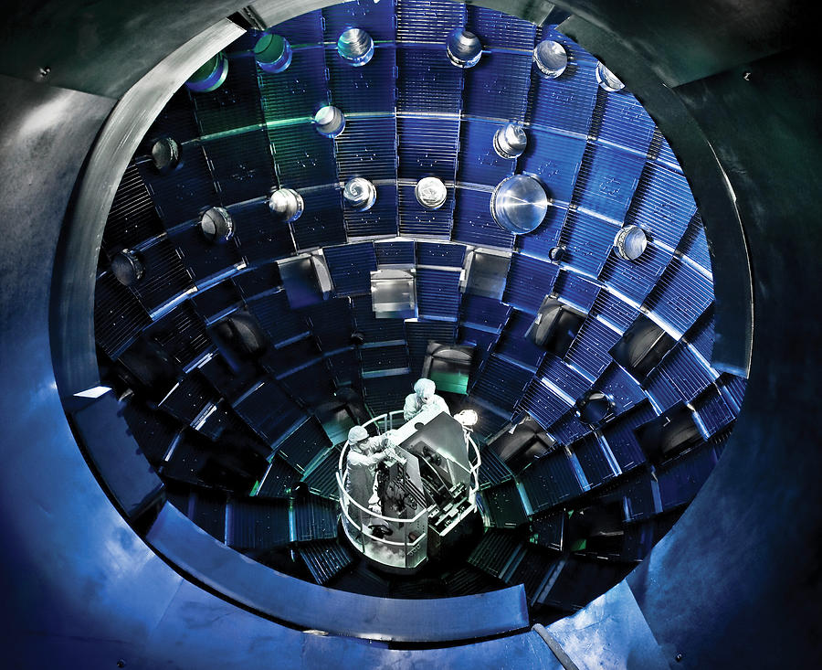 National Ignition Facility Fusion Device Photograph By Lawrence ...