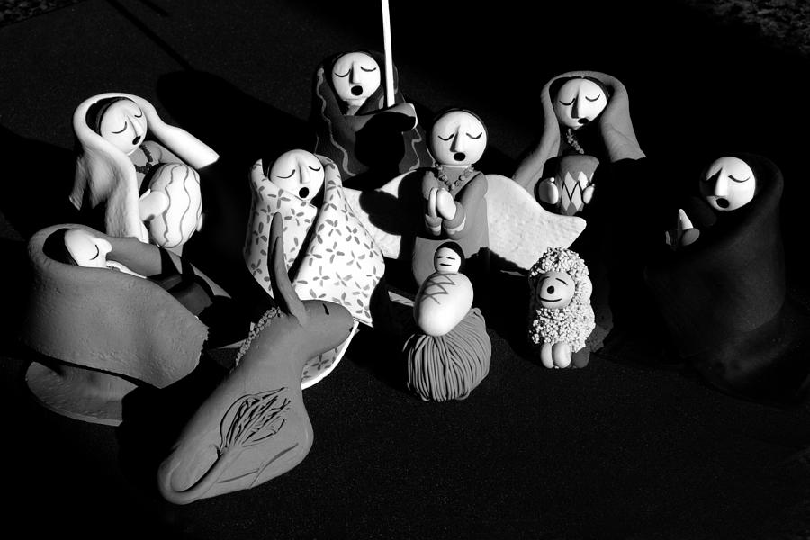 Nativity Earthenware Photograph by Ron White