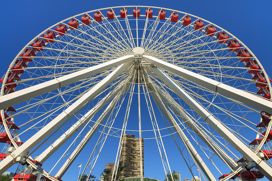 Navy Pier Ferris Wheel Photograph by Raul Rodriguez