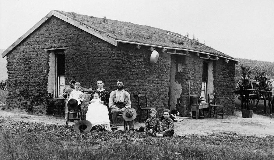 Nebraska Homesteaders Photograph by Granger - Fine Art America