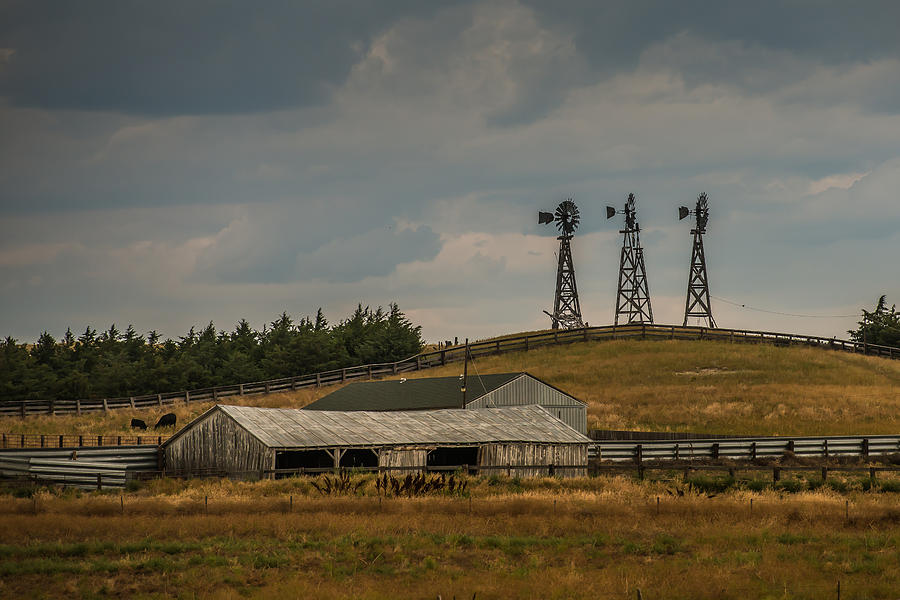 Barn Photograph - Nebraska Windmills by Paul Freidlund