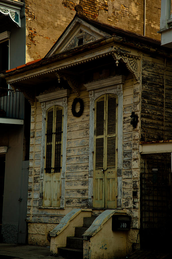 New Orleans Photograph - New Orleans Row House by Susie Hoffpauir