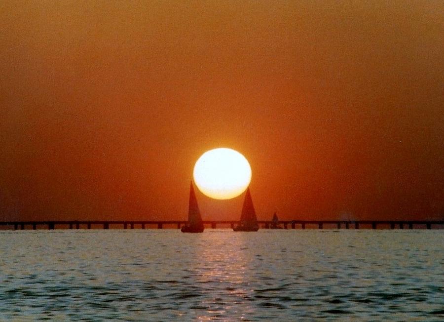 New Orleans Sailing Sun On Lake Pontchartrain Photograph by Michael Hoard