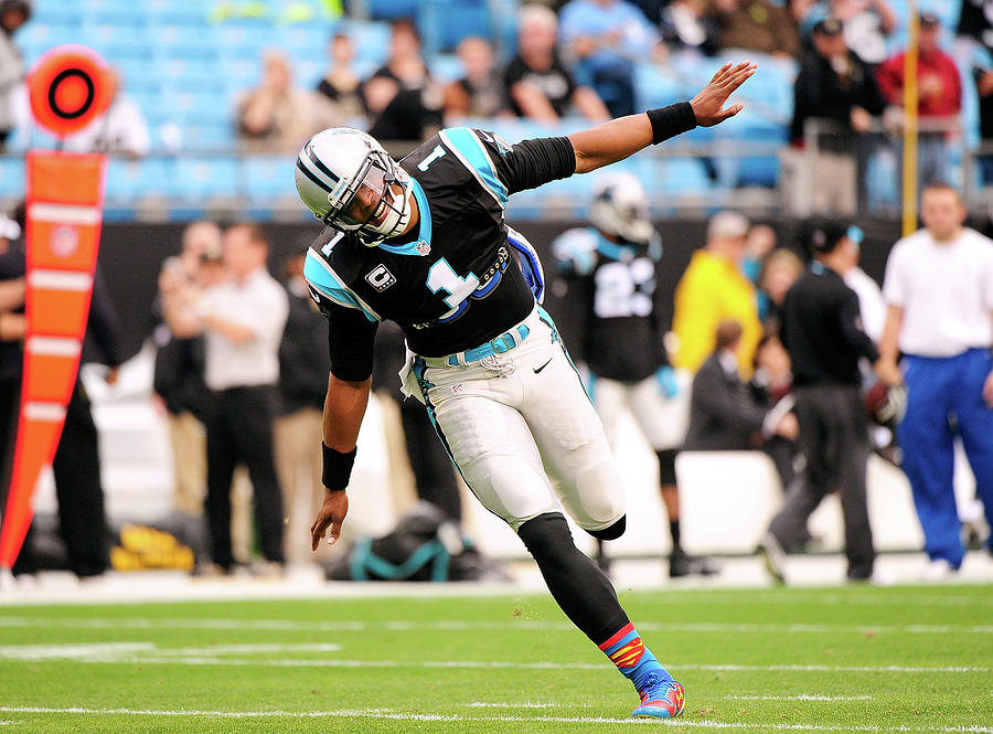 New Orleans Saints V Carolina Panthers Photograph by Grant Halverson New Orleans Saints V Carolina Panthers Photograph by Grant Halverson