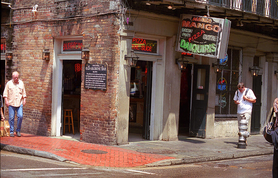 New Orleans Tavern Photograph by Frank Romeo