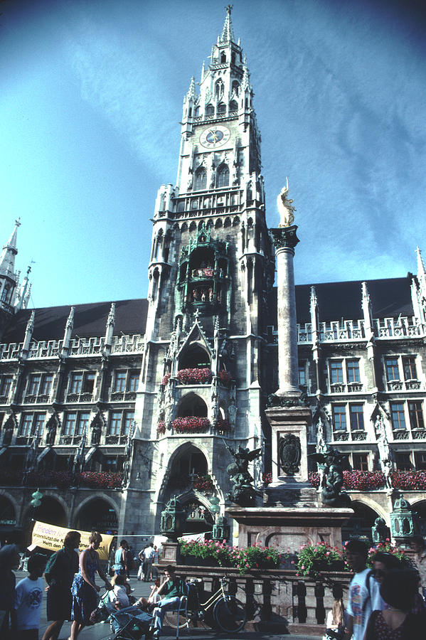 New Town Hall Munich Photograph by Tom Wurl