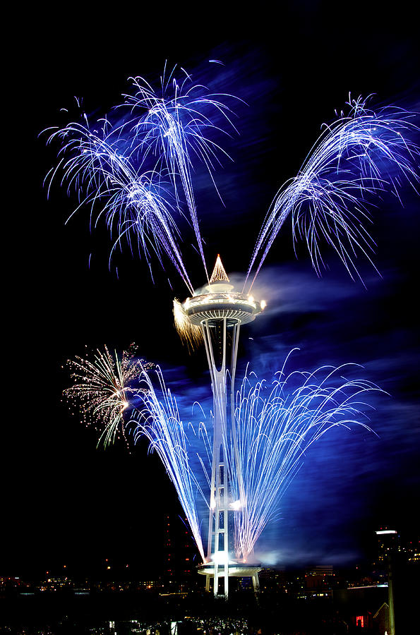New year fireworks 2012 at Space Needle - 2 Photograph by Hisao Mogi