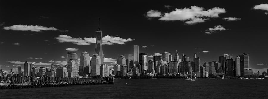 New York Skyline Photograph - New York 1 Black and White by Jatin Thakkar