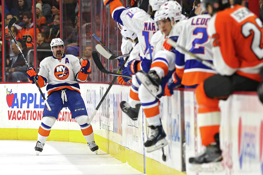 New York Islanders Photograph - New York Islanders V Philadelphia Flyers by Patrick Smith