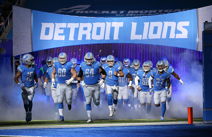 New York Jets v Detroit Lions Photograph by Leon Halip
