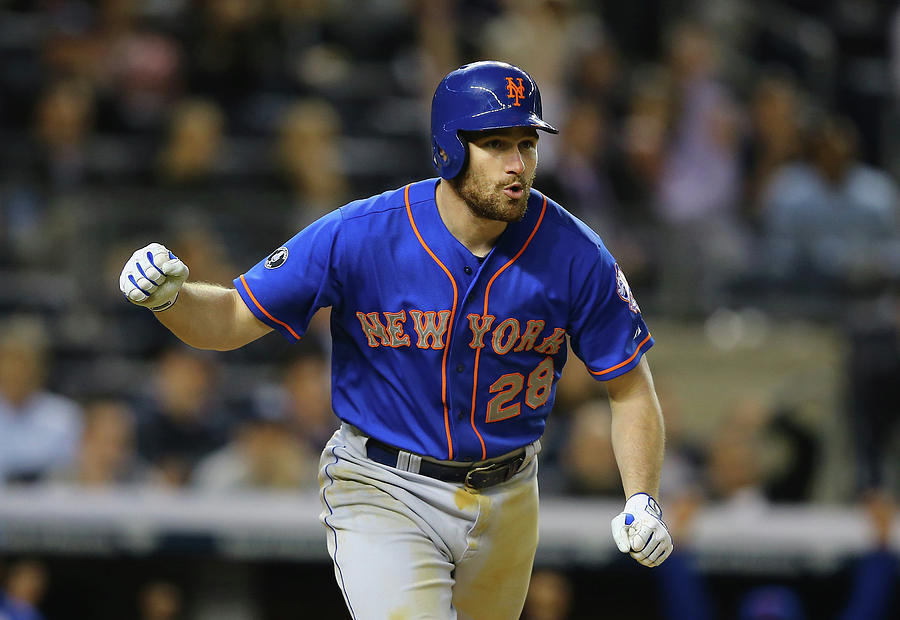 New York Mets V New York Yankees Photograph by Al Bello New York Mets V New York Yankees Photograph by Al Bello