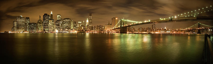 Brooklyn Bridge Photograph - New York Skyline by Shubhra Pandit