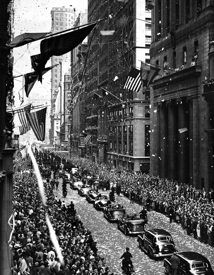 New York Ticker Tape Parade Photograph by Andrew Fare