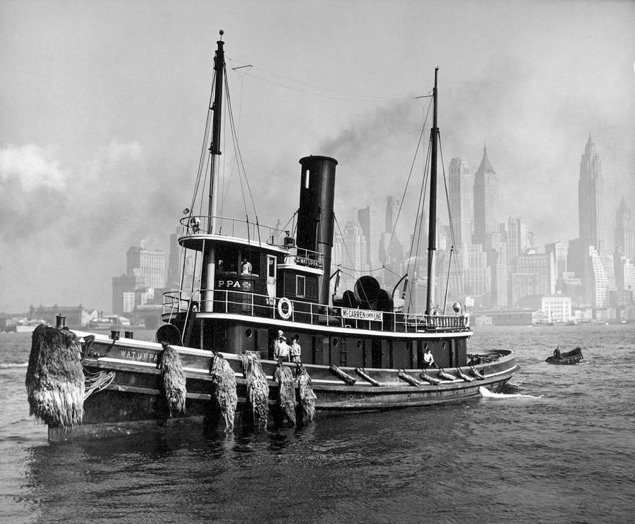 New York Tugboat, 1936 Painting by Granger