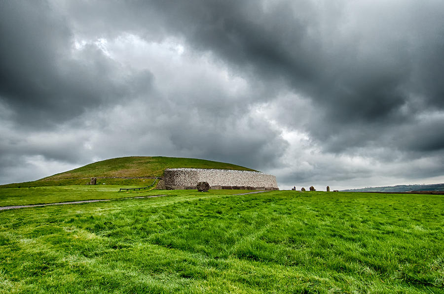 Newgrange 1 - County Meath - Ireland Photograph by Bruce Friedman