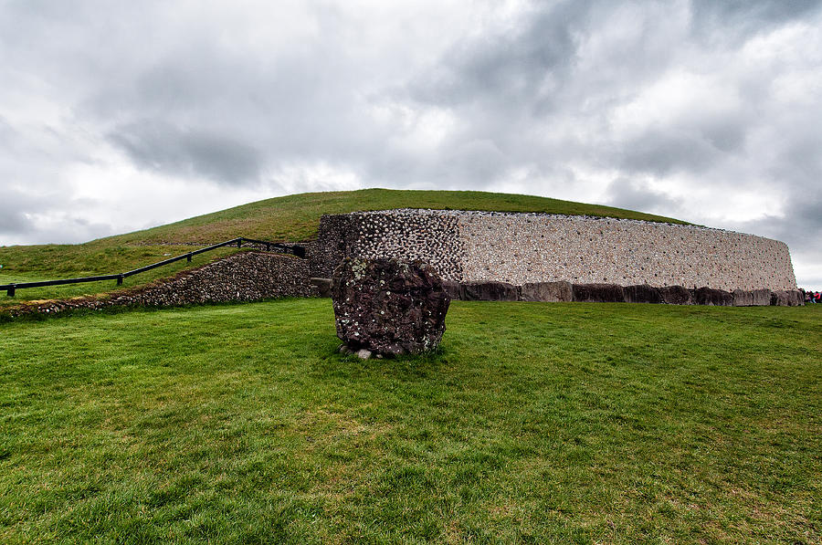 Newgrange 2 - County Meath - Ireland Photograph by Bruce Friedman