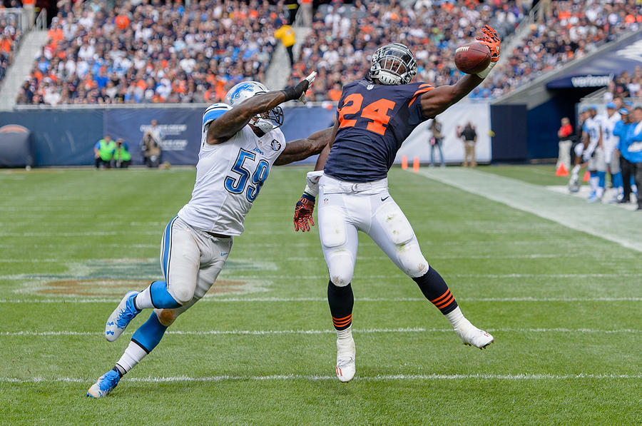 NFL: OCT 02 Lions at Bears Photograph by Icon Sportswire