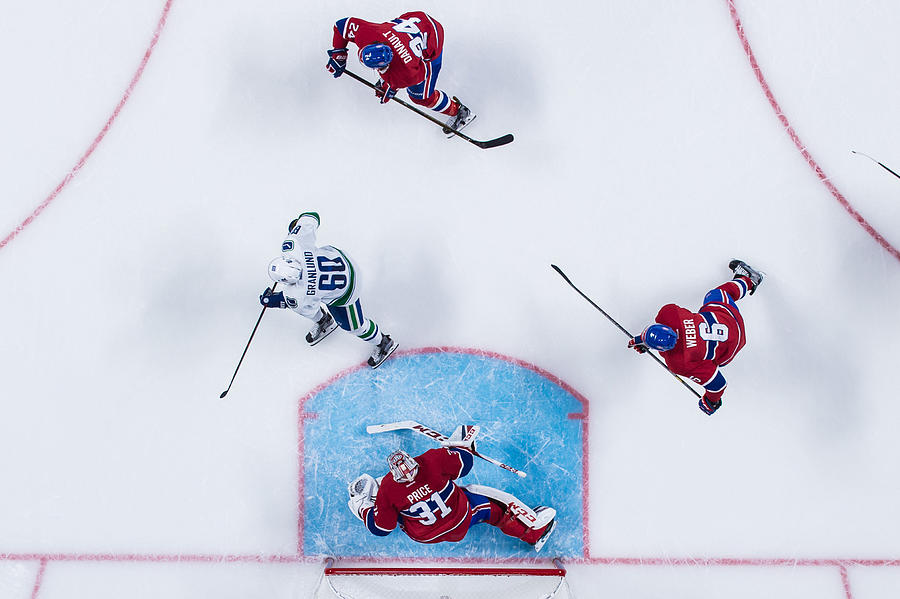 NHL: NOV 02 Canucks at Canadiens Photograph by Icon Sportswire