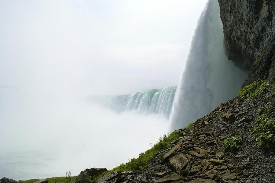 Waterfall Photograph - Niagara Falls by Andrew Johnson
