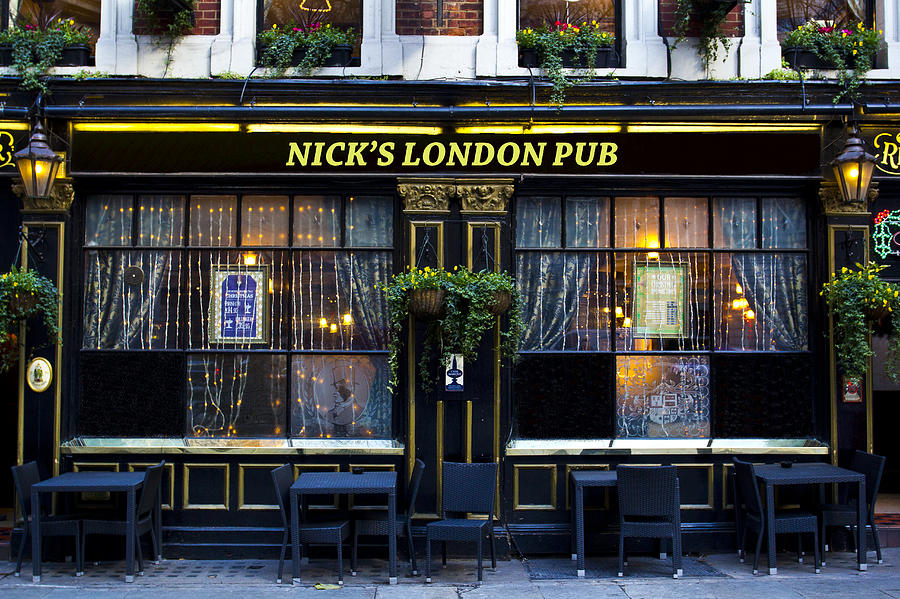 Nicks London Pub Photograph by David Pyatt