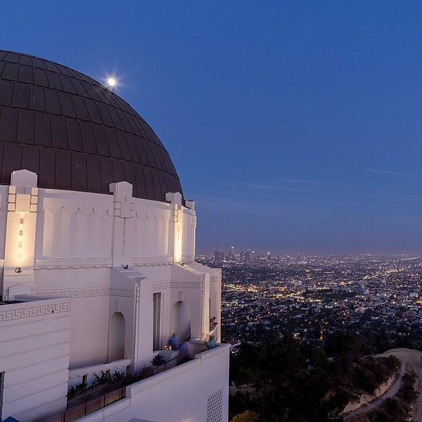 Nature Photograph - Night Time At The Griffith Observatory by Tony Castle