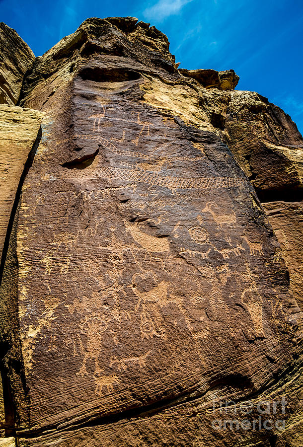 Nine Mile Canyon Petroglyphs - Utah Photograph by Gary Whitton