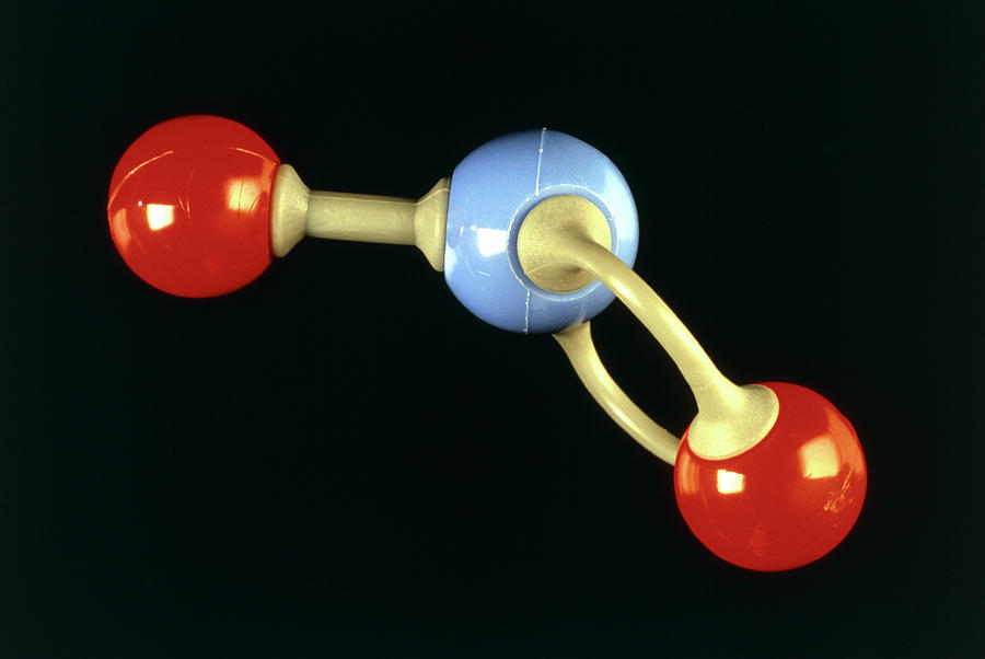 Nitrogen Dioxide Molecule Photograph by Adam Hart-davis/science Photo Library