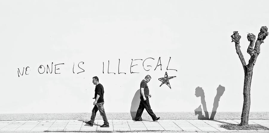 Black And White Photograph - No One Is Illegal by Martin Sander