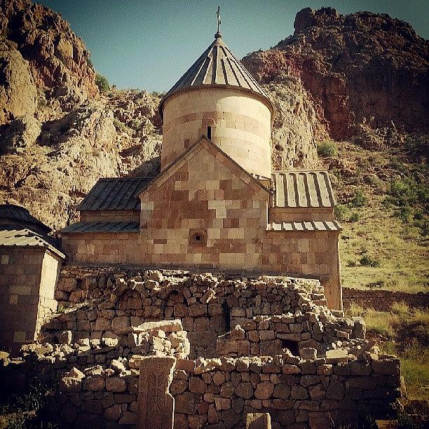 Khachkar Photograph - Noravank Monastery, Armenia by Alexander Kaginyan
