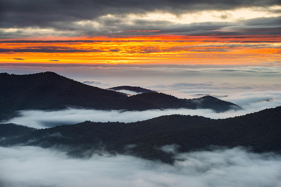North Carolina Blue Ridge Parkway Sunrise Photograph by Dave Allen
