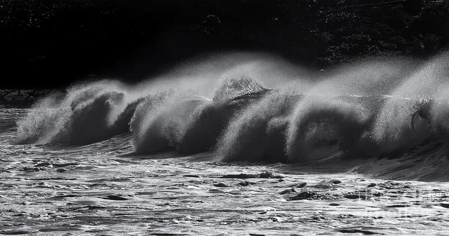 North Shore Spindrift Photograph by Michael Dawson