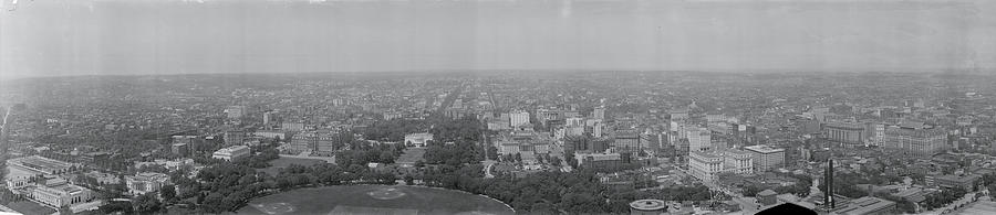 Black And White Photograph - North View Washington Dc by Fred Schutz Collection