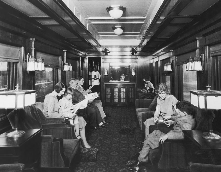 Northern Pacific Lounge Car Photograph by Underwood Archives