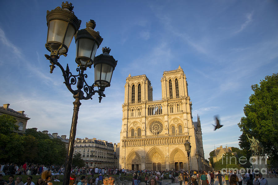 Notre Dame Tourists Photograph by Brian Jannsen