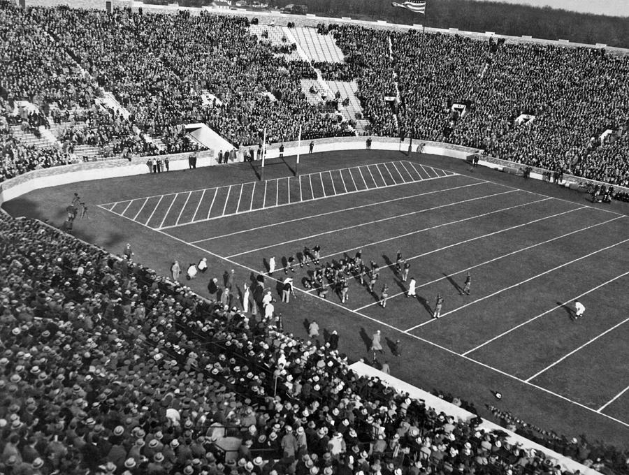 Notre Dame-USC Football Game Photograph by Underwood Archives