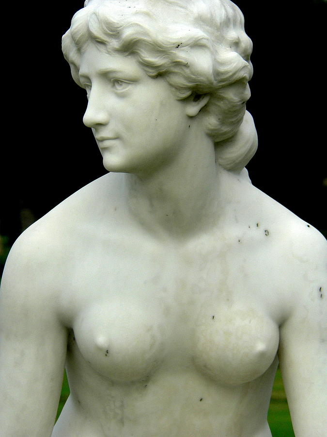 Nude Female Statue Photograph by Jeff Lowe