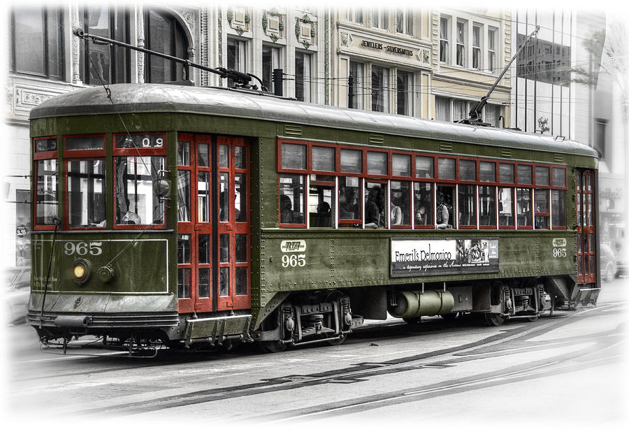 New Orleans Photograph - Number 965 Trolley by Tammy Wetzel