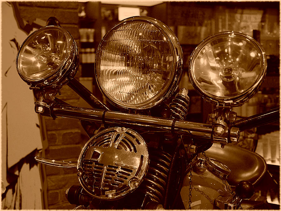 NYC - Bloomingdale Biker Photograph by Richard Reeve