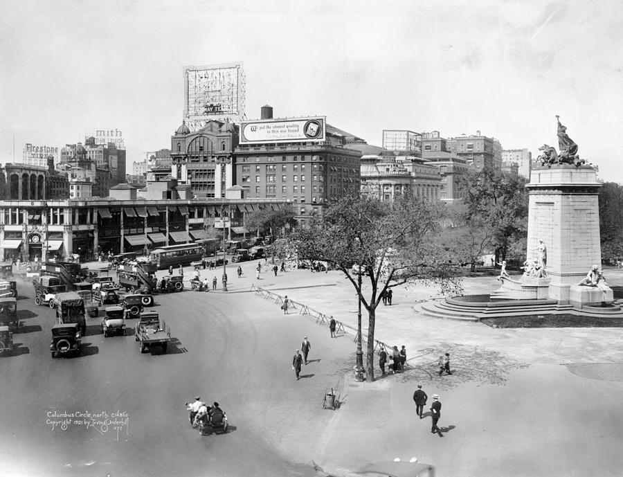 Nyc Columbus Circle, 1921 Photograph by Granger - Pixels