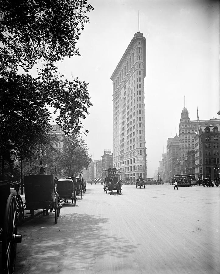 Nyc Flatiron Building, C1902 Painting by Granger - Fine Art America