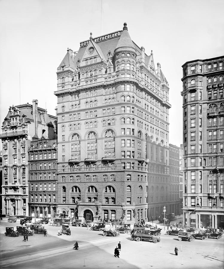 Nyc, Hotel Netherland, 1905-15 Photograph by Science Source