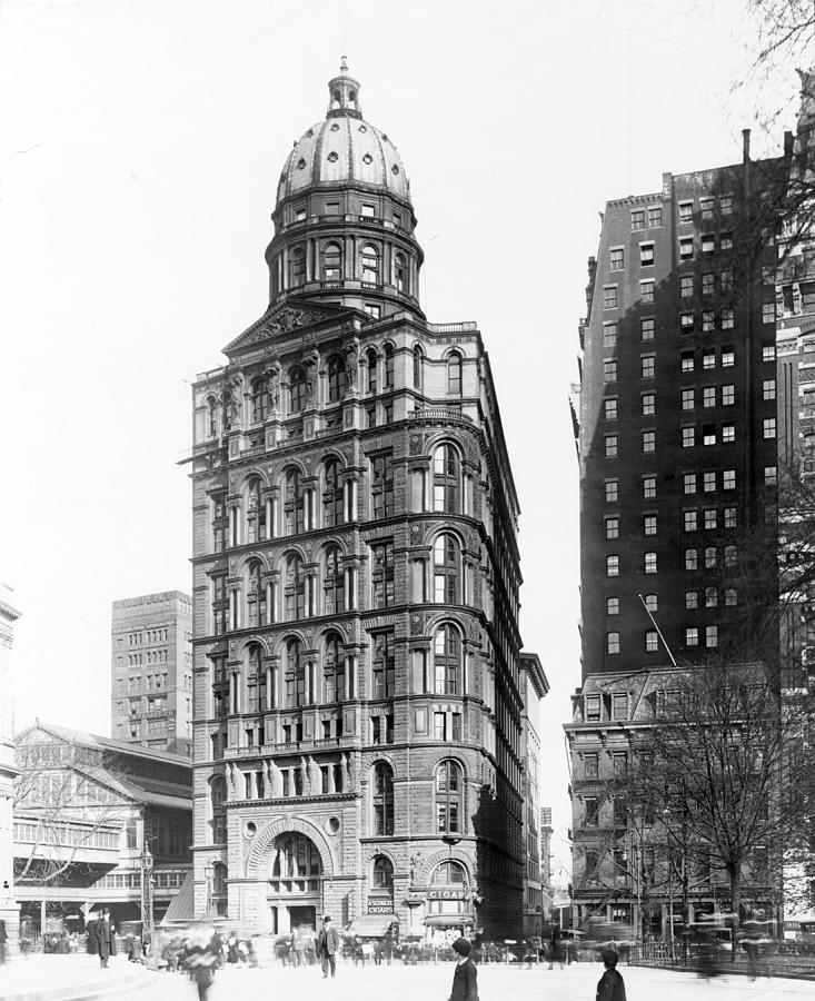Nyc, Pulitzer Building, 1909 Photograph by Science Source