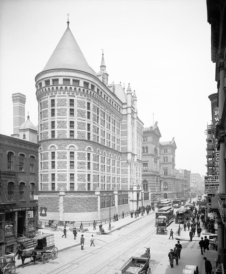 Nyc The Tombs, C1905 Photograph by Granger