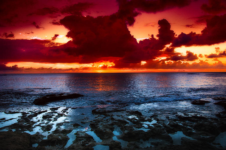 Oahu Sunset Photograph by Harry Spitz