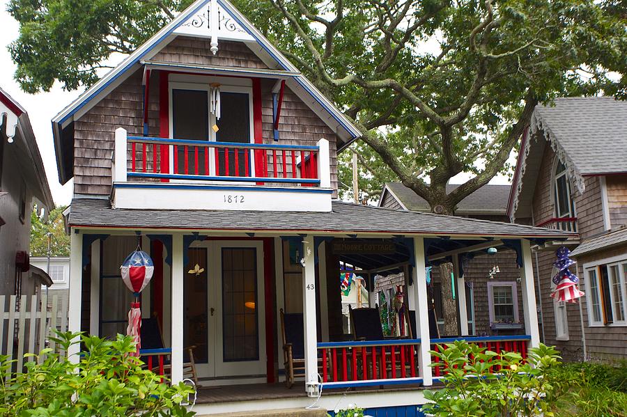 Oak Bluffs Cottage 8 Photograph by Allan Morrison