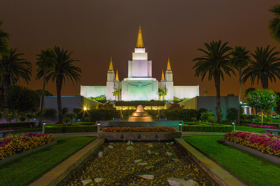 Salt Lake City Photograph - Oakland Temple 2 by Alan Nix
