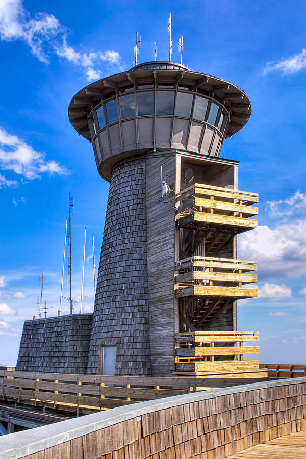 Mountain Photograph - Observation Deck At Brasstown Bald - Georgia by Mark Tisdale