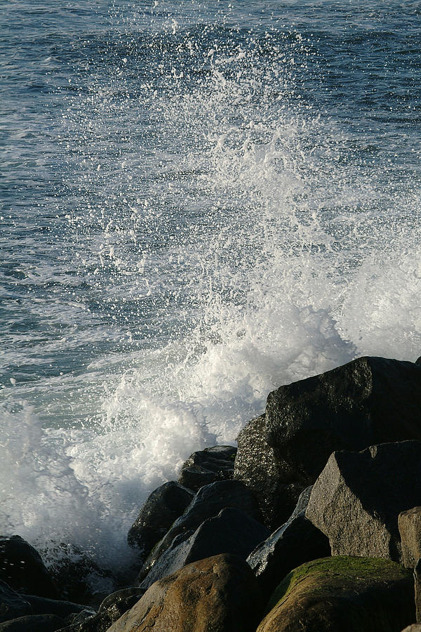 Ocean Beach Splash 1 Photograph by Wesley Elsberry