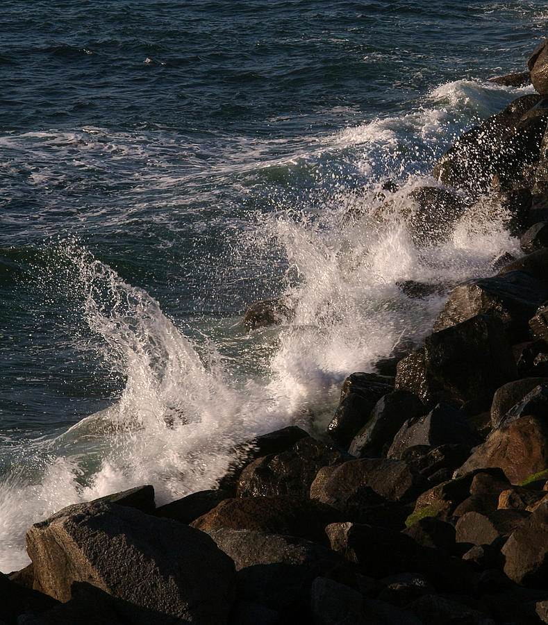 Ocean Beach Splash 3 Photograph by Wesley Elsberry