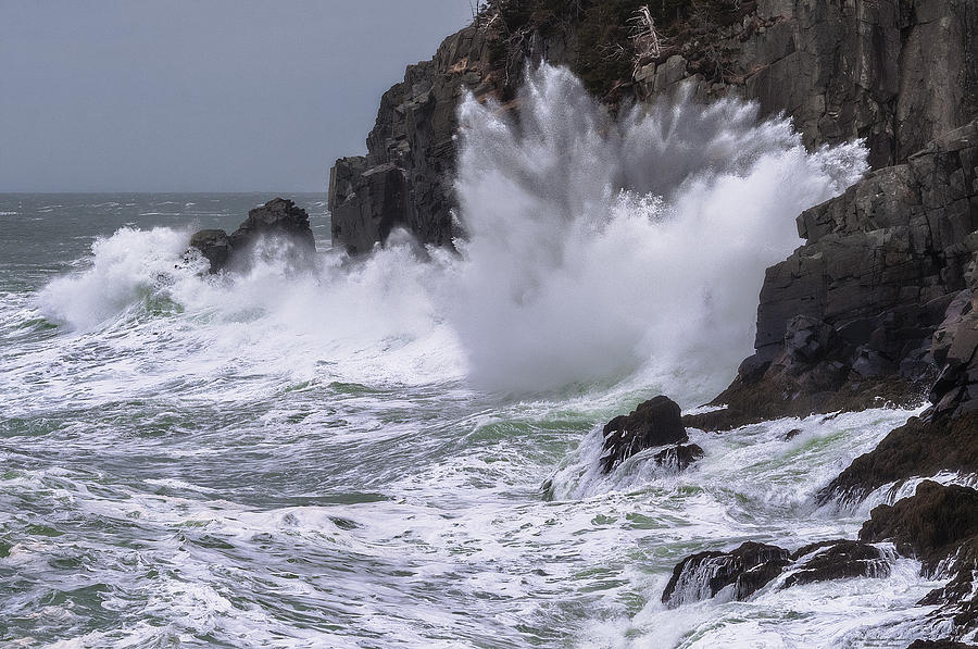 Quoddy Photograph - Ocean Surge at Gullivers 2 by Marty Saccone
